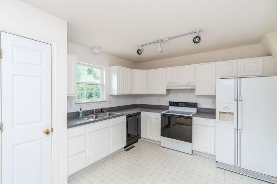 Home for Rent in Annapolis - Windsor Avenue, Annapolis, MD 21403