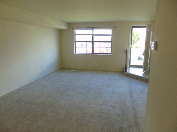 Home for Rent in Catonsville - Holland Hill Court, Catonsville, MD 21228