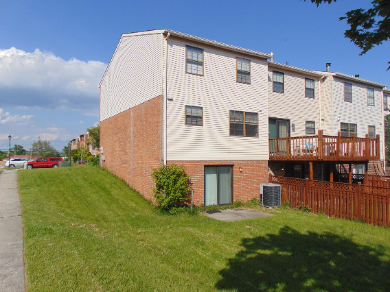 Home for Rent in Catonsville - Holland Hill Court, Catonsville, MD 21228