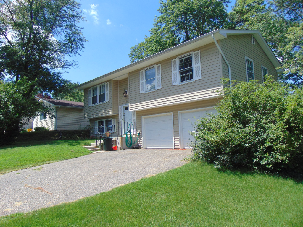 Home for Rent in Severn - Tower Court Road, Severn, MD 21144