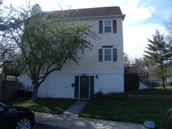 Home for Rent in Crofton - Orleans Court, Crofton, MD 21114