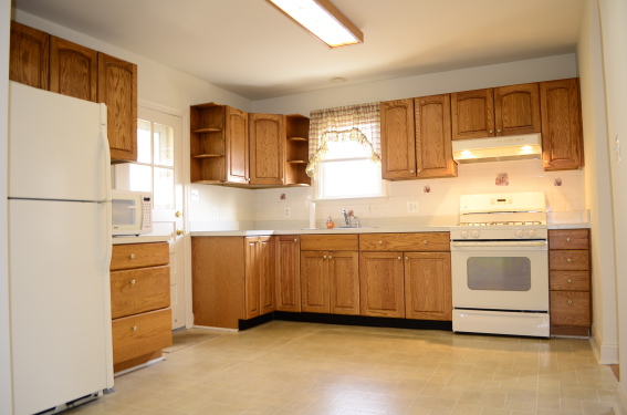 Home for Rent in Nottingham - Ridge Road, Nottingham, MD 21236