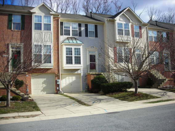 Home for Rent in Elkridge - Cambria Terrace, Elkridge, MD 21075