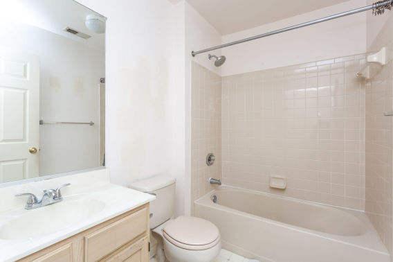 Home for Rent in Nottingham - 4142 Maple Path Circle, Nottingham, MD 21236