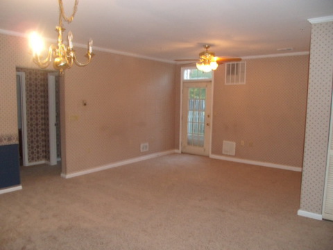 Living Room - Murdoch Court, Crofton, MD 21114