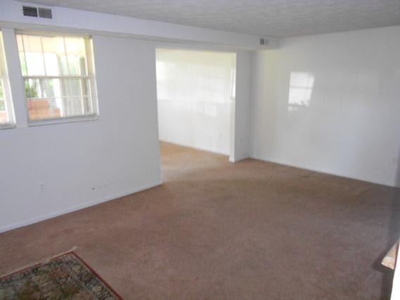 Living Room - 798 Southern Hills Drive, Arnold, MD 21012