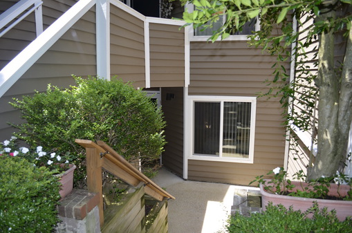 Private Entrance - 9411 Hickory Limb Drive, Columbia, MD 21045