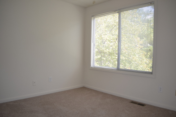 Second Bedroom - Dendron Court, Parkville, MD 21234