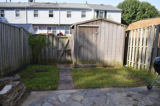 Backyard - Melken Court, Nottingham, MD 21236