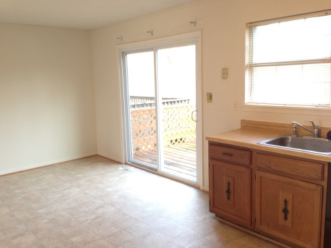 Pasadena Home for Rent - Holmespun Lane, Pasadena, MD 21122