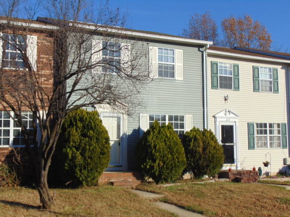 Pasadena Home for Rent - Holmespun Lane, Pasadena, MD 21122