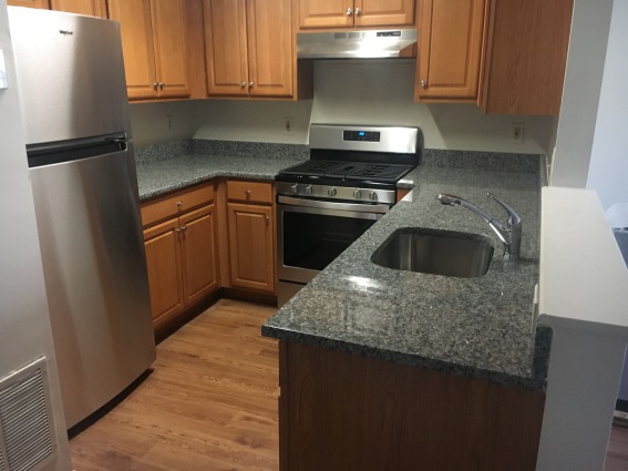 Elkridge Home for Rent - Bayberry Court, Elkridge, MD 21075